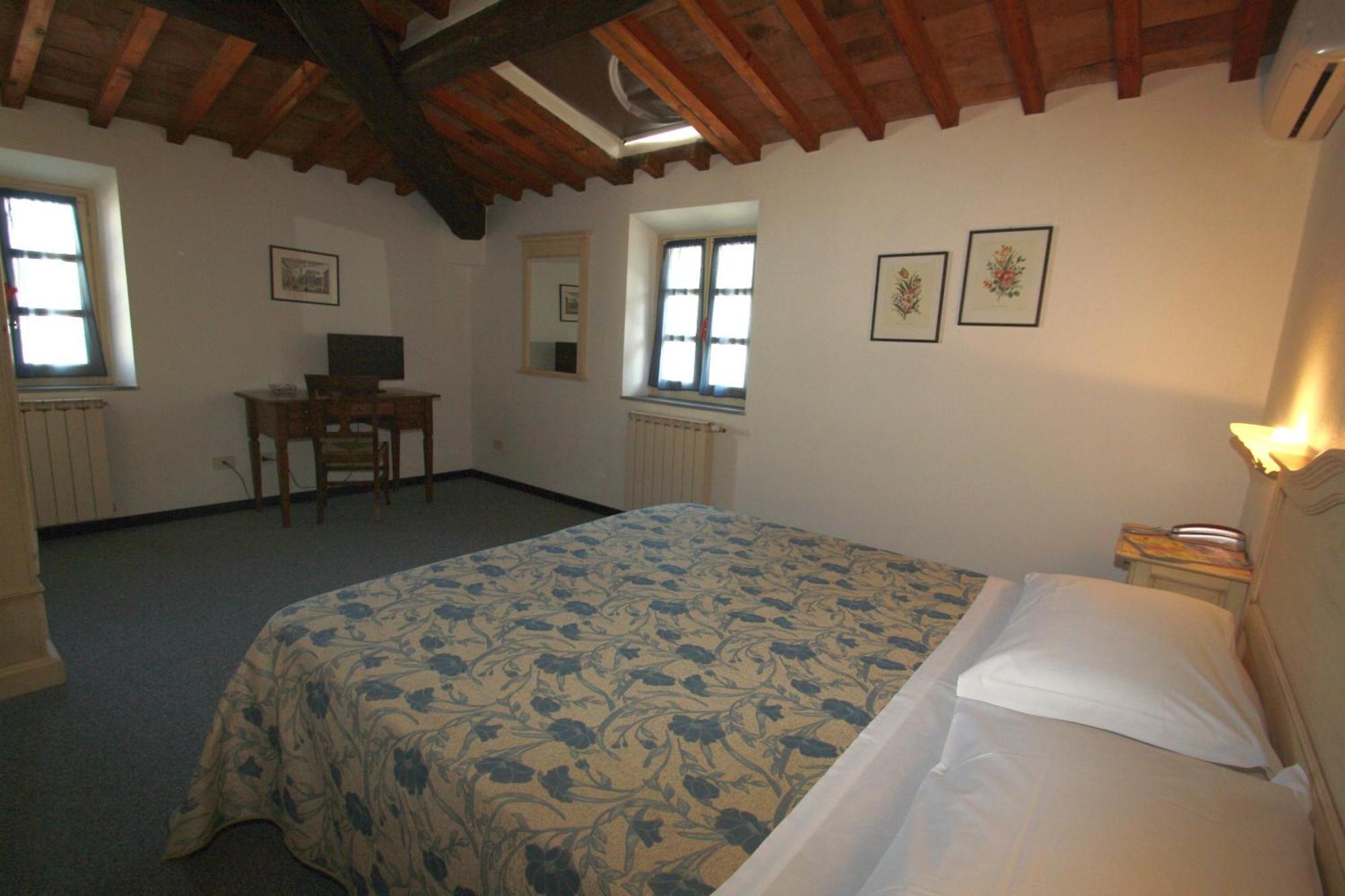 Hotel Calzaiolo 산카시아노인발디파사 외부 사진